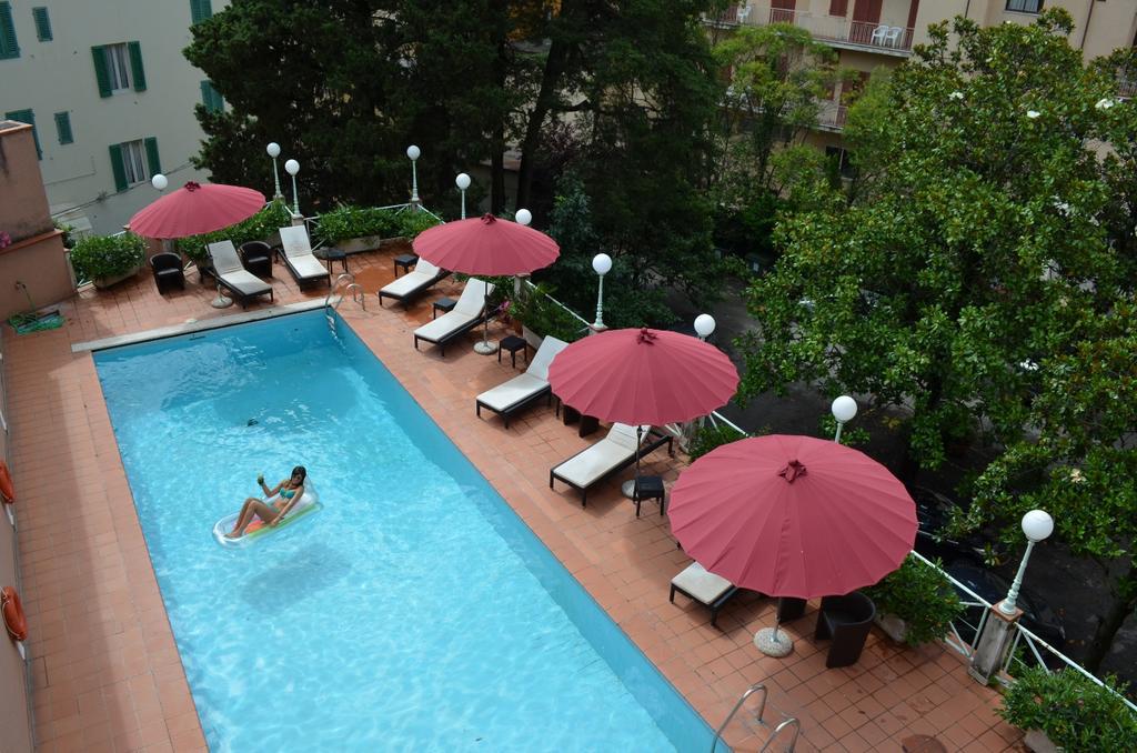 Grand Hotel Nizza Et Suisse Монтекатіні-Терме Екстер'єр фото